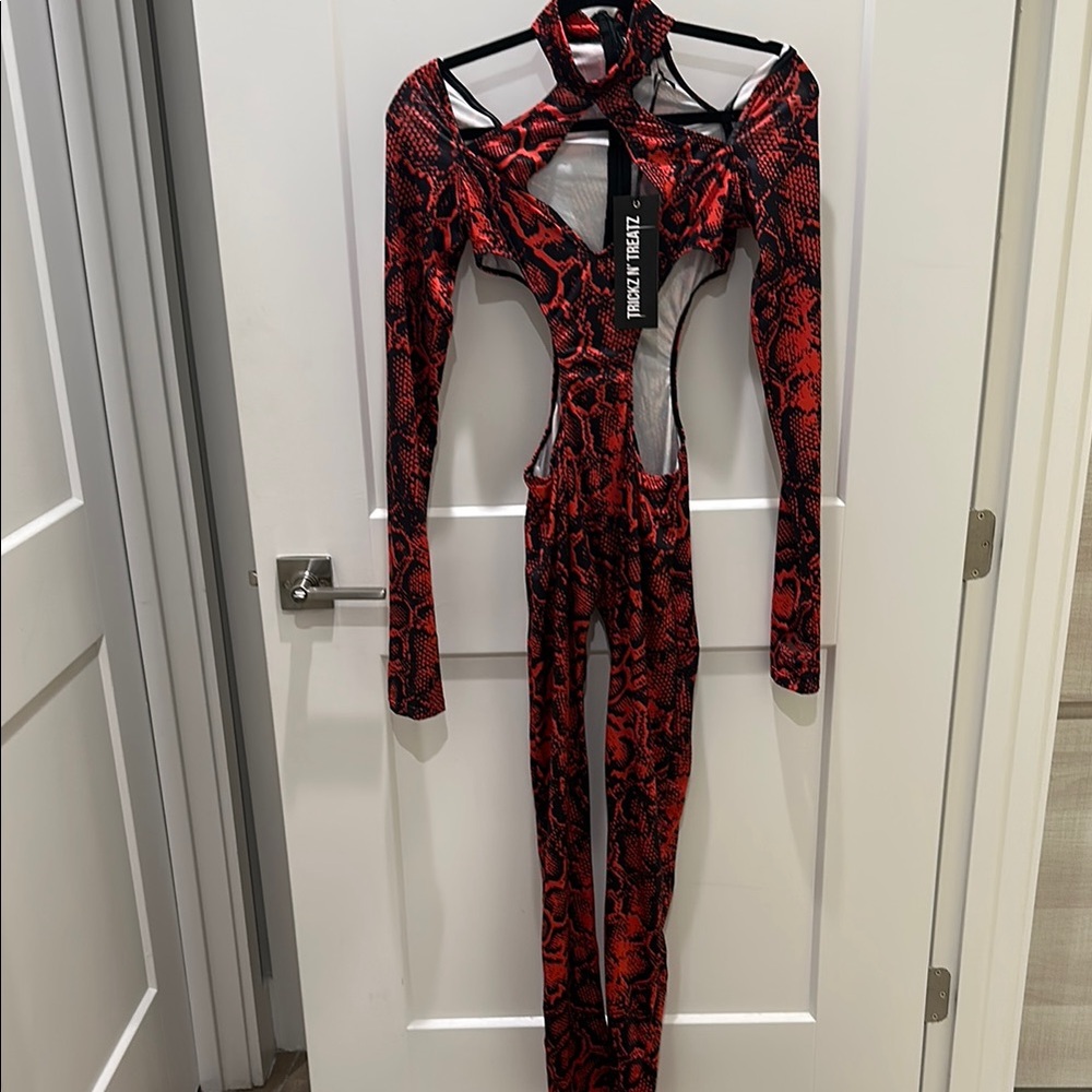 Dolls Kill Trickz n Treatz READY FOR IT SNAKE COSTUME